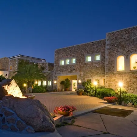 Petra Bianca Πόρτο Τσέρβο