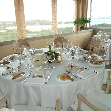 Ξενοδοχείο Petra Bianca 4*