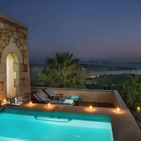 Petra Bianca Πόρτο Τσέρβο