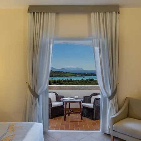 Petra Bianca Πόρτο Τσέρβο