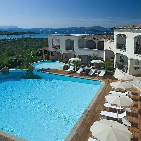 Petra Bianca Πόρτο Τσέρβο