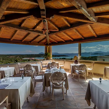 Petra Bianca 4* Porto Cervo