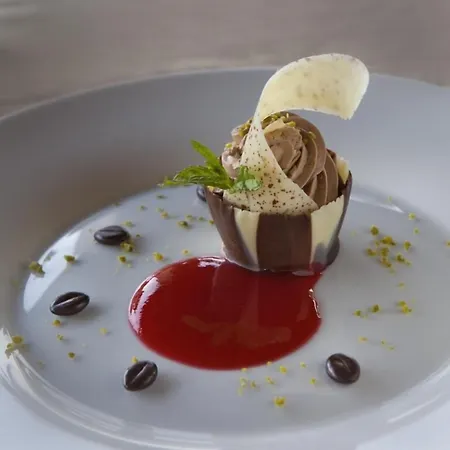 Petra Bianca بورتو كيرفو