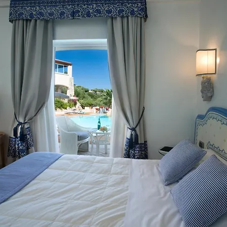 Petra Bianca Szálloda Porto Cervo