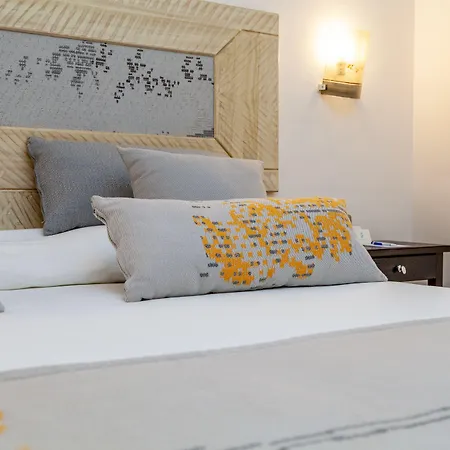 Hotell Petra Bianca 4*
