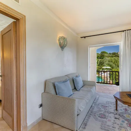 Petra Bianca Hotell 4*