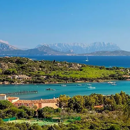 Hotel Petra Bianca