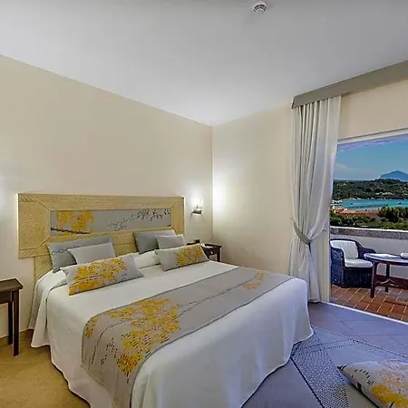 Hotel Petra Bianca