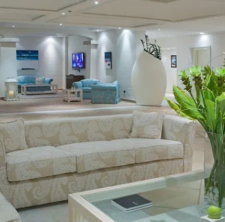 Petra Bianca فندق