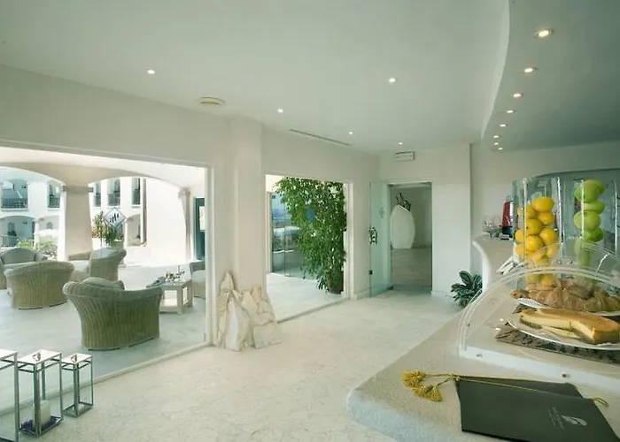 Petra Bianca Hotel 4*