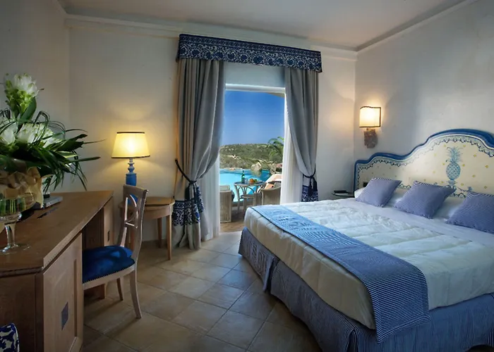 Petra Bianca 4* Porto Cervo