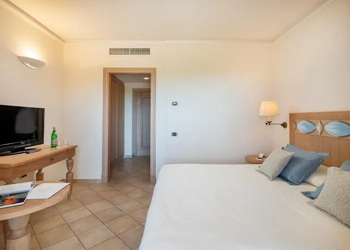 Petra Bianca 4* Porto Cervo