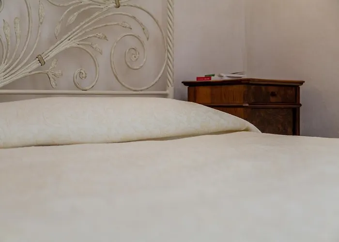 Hotel Petra Bianca 4*